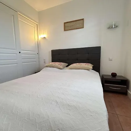 Les Issambres 3 Pieces, 4 Pers, Piscine, Clim, Parking - Fr-1-226-548 Apartamento *